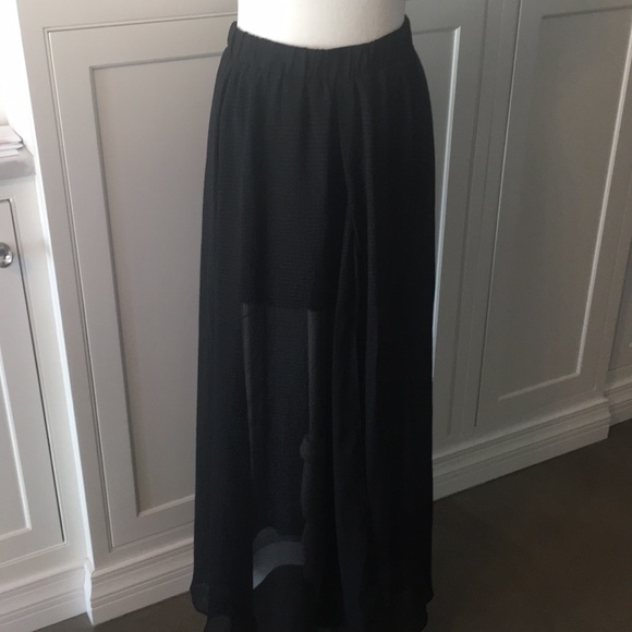🆕Guess Maxi High Slit Chiffon Skirt Size (M) - Picture 3 of 11
